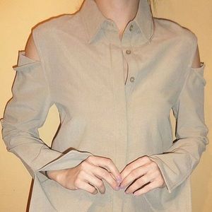 EVIDNT LOS ANGELES BUTTON DOWN COLD SHOULDER SHIRT